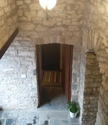 Gasthuis Konaku Gjirokastër